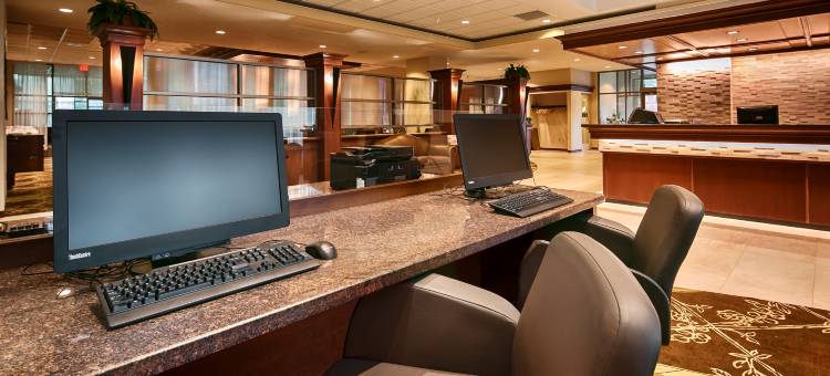 雅顿公园贝斯特韦斯特优质酒店(Best Western Plus the Arden Park Hotel)图片