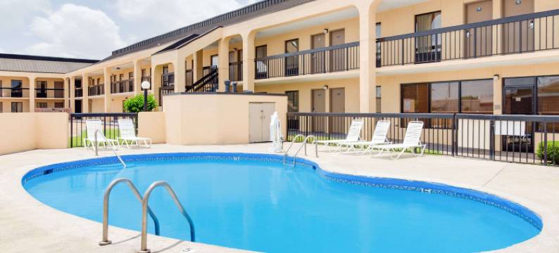 格林维尔戴斯酒店(Days Inn by Wyndham Greenville MS)图片