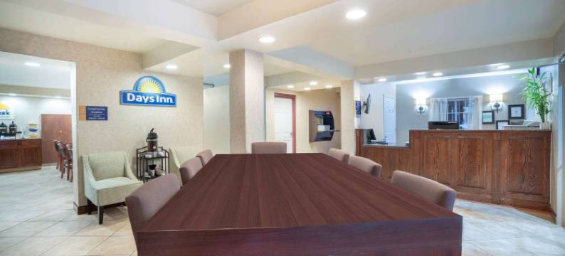 凯夫城戴斯酒店(Days Inn by Wyndham Cave City)图片