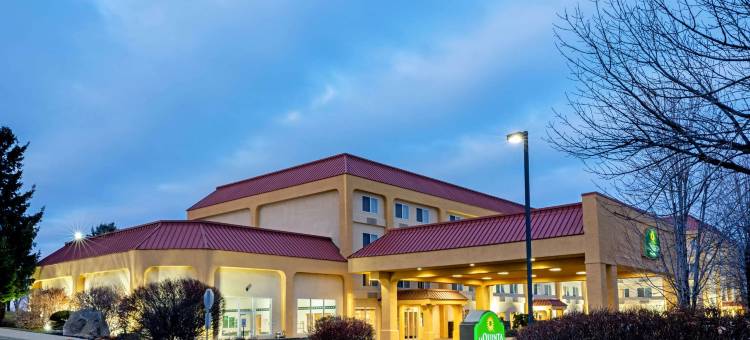 博伊西镇广场拉昆塔温德姆套房酒店(La Quinta Inn & Suites by Wyndham Boise Towne Square)图片