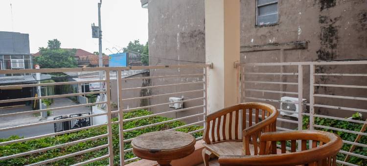 红门酒店清真-近帕库翁购物中心日惹(RedDoorz Syariah Near Pakuwon Mall Jogja)图片