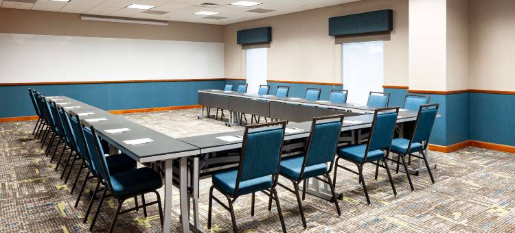 圣路易斯森林公园欢朋套房酒店(Hampton Inn & Suites St. Louis at Forest Park)图片