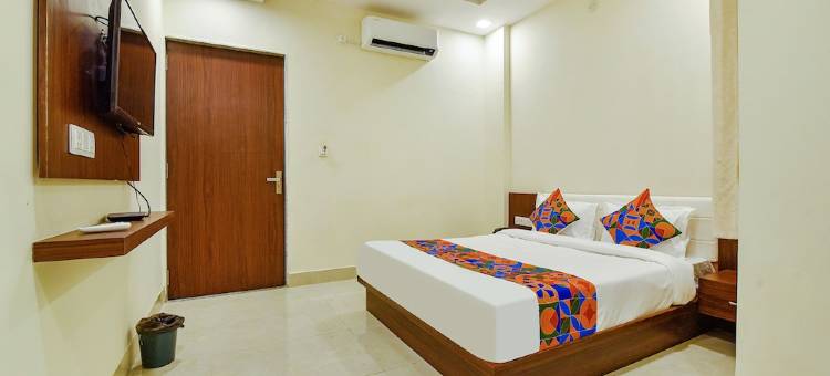 FabHotel Diamond I图片