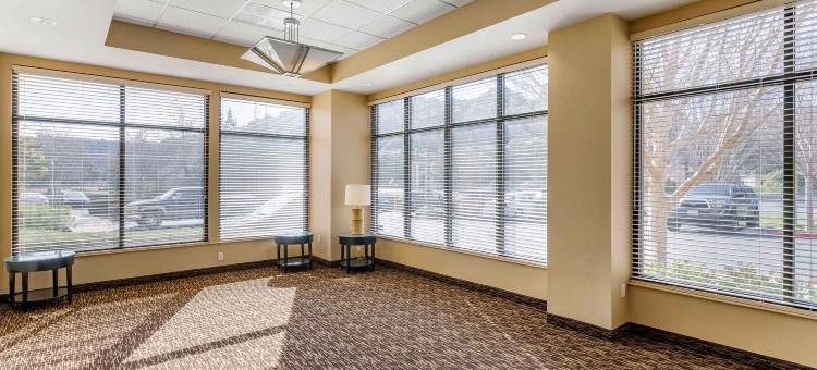 美国长住酒店 - 圣拉斐尔 - 旧金山大道东方(Extended Stay America Suites - San Rafael - Francisco Blvd East)图片