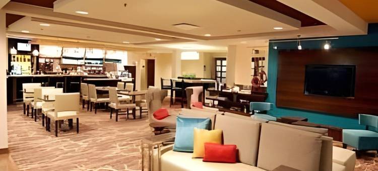 印第安纳波利斯南万怡酒店(Courtyard Indianapolis South)图片