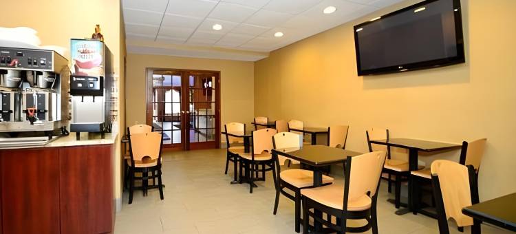 速8马斯/瑟堡-奥克特维尔酒店(Super 8 by Wyndham Mars/Cranberry/Pittsburgh Area)图片