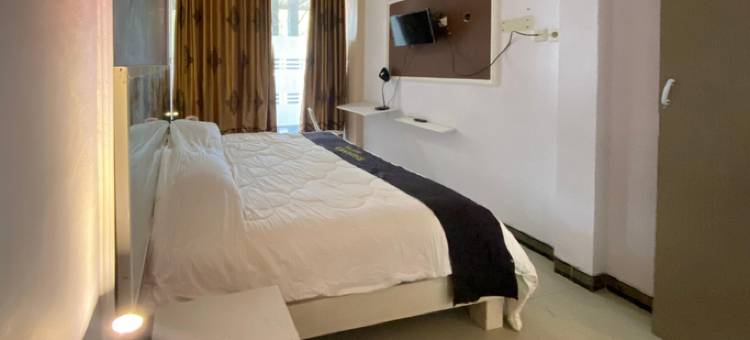 RedDoorz Near Bukit Ragas Hotel d'Ayanna Pati图片