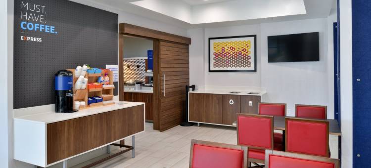智选假日套房酒店迦太基 by IHG(Holiday Inn Express & Suites CARTHAGE by IHG)图片