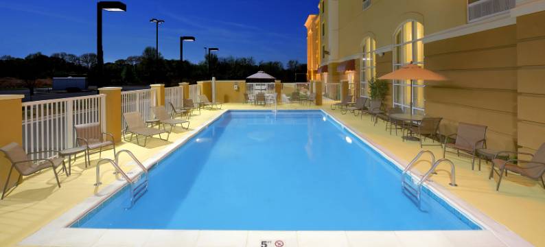 斯科茨伯勒欢朋套房酒店(Hampton Inn & Suites Scottsboro)图片