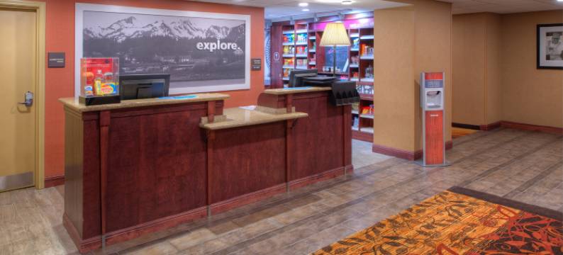 希尔顿欢朋套房酒店-赖夫尔(Hampton Inn & Suites Rifle)图片