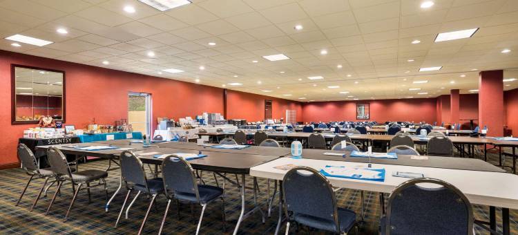 郊区工作室锡拉丘兹展览场(Suburban Studios Syracuse Fairgrounds)图片