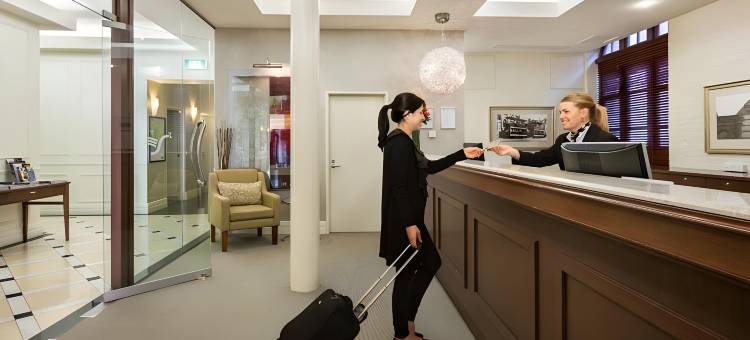 朗塞斯顿中央公寓酒店(Launceston Central Apartment Hotel Official)图片