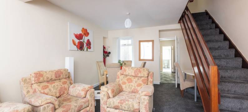 Sandfields House图片