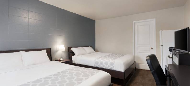 大草原城温德姆豪生酒店(Howard Johnson by Wyndham Grande Prairie)图片