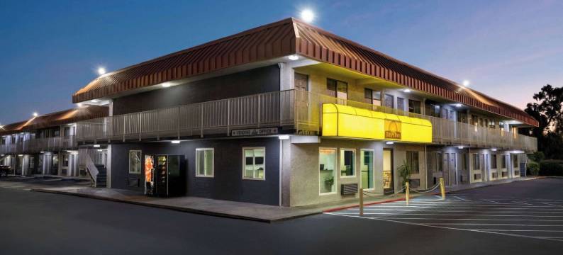 弗雷斯诺南戴斯酒店(Days Inn by Wyndham Fresno South)图片