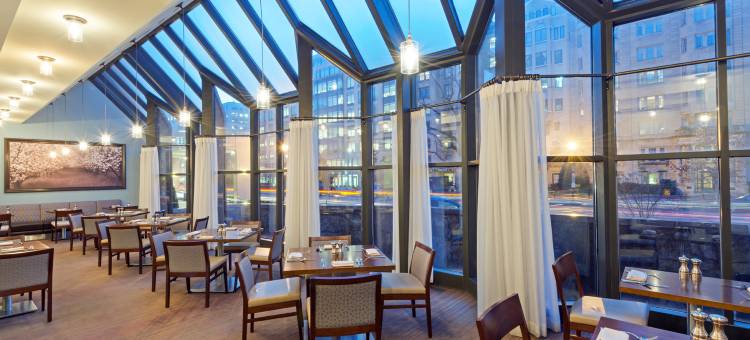 首都希尔顿酒店(Capital Hilton)图片