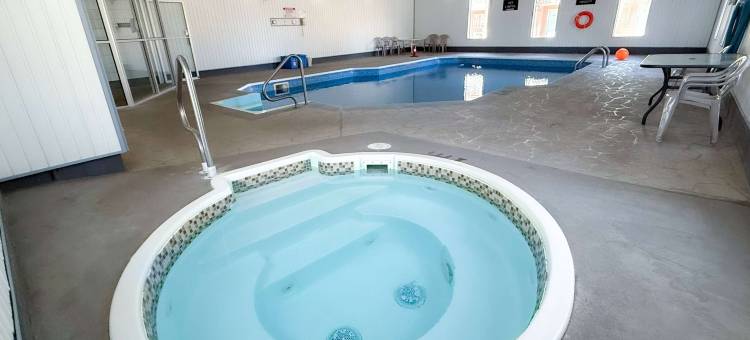 梅迪辛哈特温德姆速8酒店(Super 8 by Wyndham Medicine Hat AB)图片