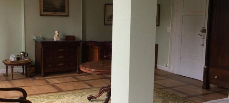 瓦尔拉尔邦城堡住宿加早餐旅馆(Chateau du Val Larbont)图片