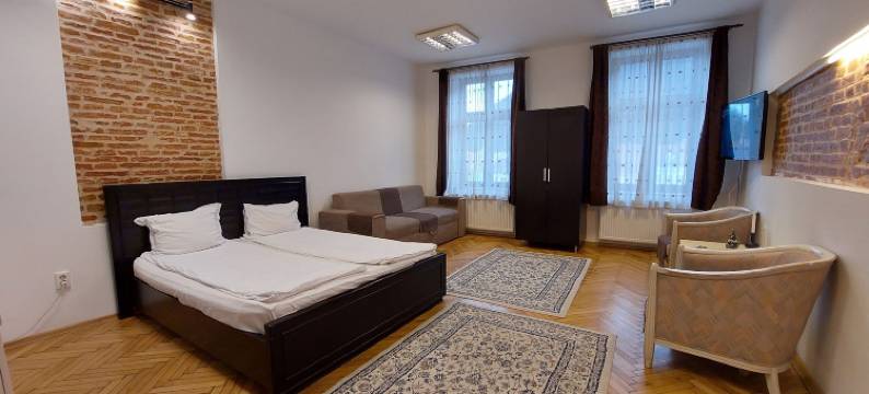 主广场多样公寓(Main Square Apartments & More)图片