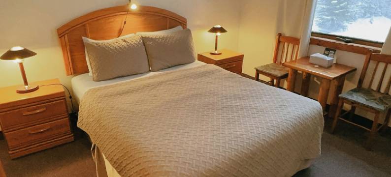 高山草甸旅舍(Alpine Meadows Lodge)图片