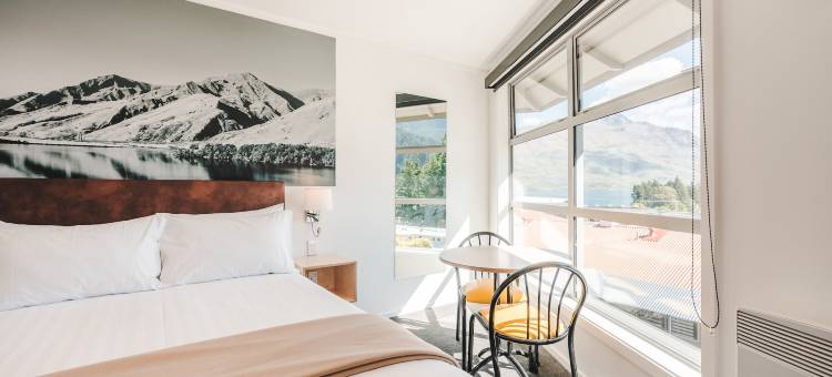 蓝色山峰小屋旅馆(Blue Peaks Lodge)图片