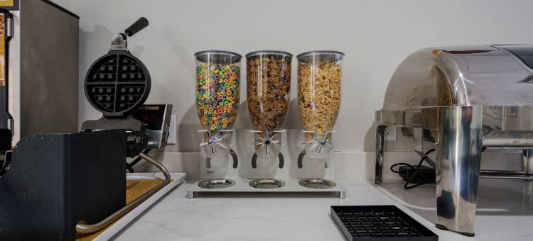 西切斯特-北辛辛那提 I-75 凯艺酒店(Quality Inn I-75 West Chester-North Cincinnati)图片