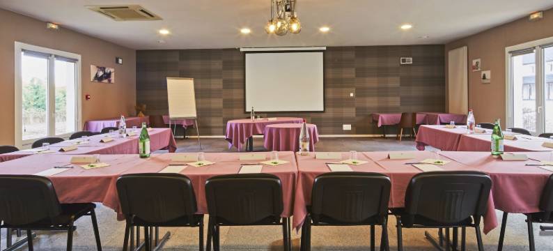 奥克斯尔阿伯尼基里亚德酒店(Kyriad Direct Auxerre - Appoigny)图片