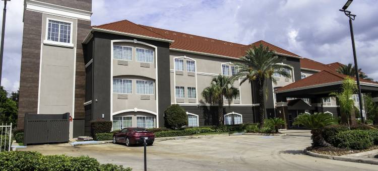 休斯顿东诺曼底拉昆塔温德姆套房酒店(La Quinta Inn & Suites by Wyndham Houston East at Normandy)图片