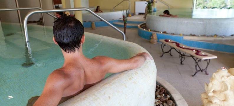 阿拉伯迪住宅(Ala Birdi Residence)图片