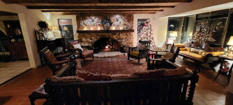 百合溪小屋(Lily Creek Lodge)图片