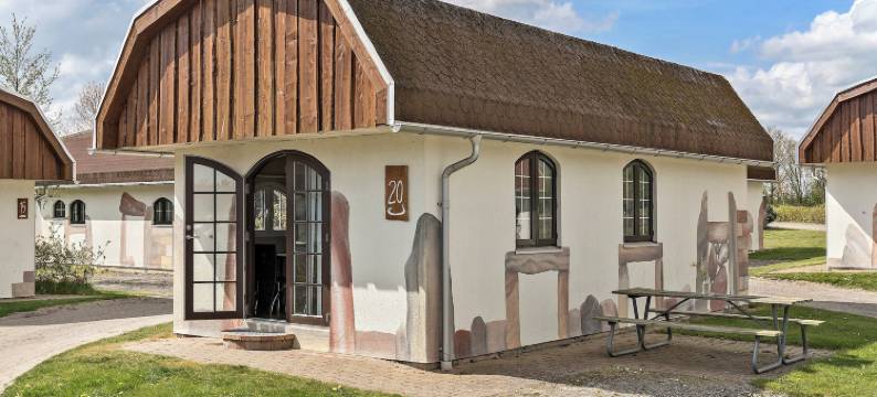 费恩斯特兰湖畔露营地(First Camp Hasmark Strand Fyn)图片