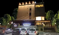 Pinnacle by Click Hotels, Lucknow - 3 Sao