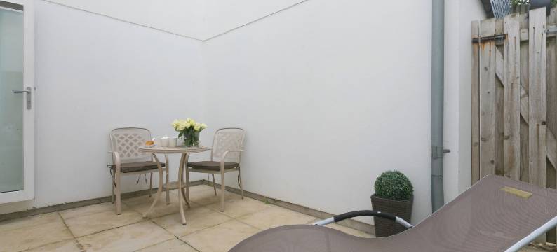 四季2号(2 Four Seasons)图片