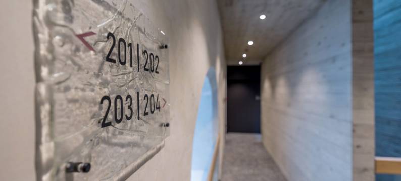 普拉茨希尔施库夫施泰因(Platzhirsch Kufstein)图片