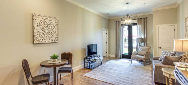 游泳，高尔夫&保龄球 - 洛雷托度假租赁公寓！(Swim, Golf & Bowl - Loretto Vacation Rental Apt!)图片