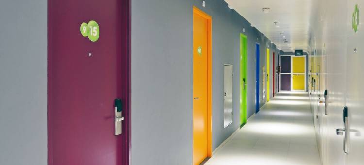 丹绒卡朗波普酒店(Pop! Hotel Tanjung Karang)图片