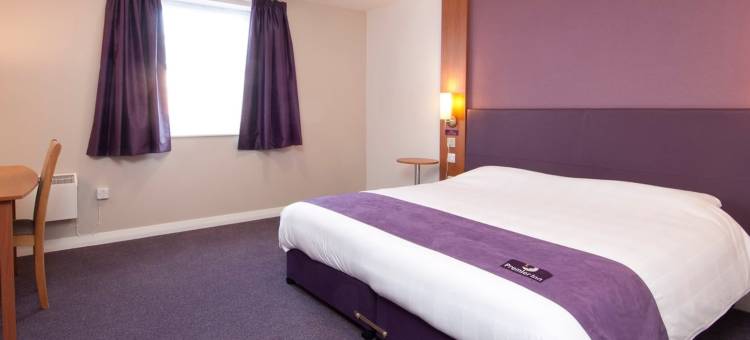 伦敦伊琳高级酒店(Premier Inn London Ealing)图片