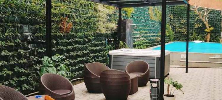 布罗莫乐仁酒店(Lereng Bromo Hotel)图片