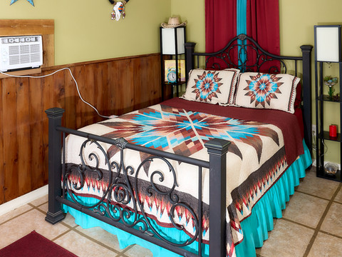 Pleasant Days Lodging Southwest Cottage.