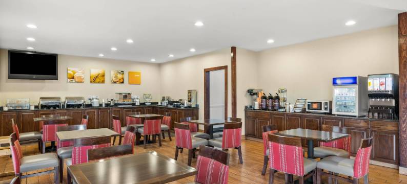 柳泉舒适酒店 US 60 和 US 63(Comfort Inn US 60-63)图片