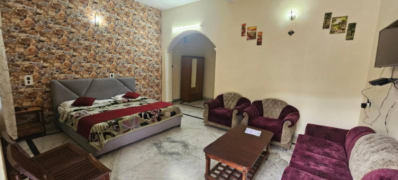 加特戈达姆放松旅馆(Relax Inn Kathgodam)图片