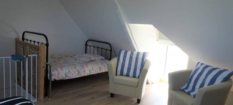 Stone House in Bricqueville near Sandy Beach图片