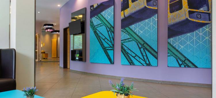 伍珀塔尔城市南部B&B酒店(B&B HOTEL Wuppertal City-South)图片