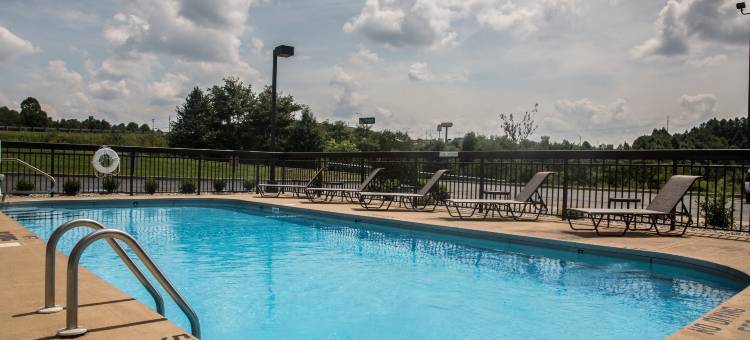 希尔顿欢朋酒店-萨默斯维尔(Hampton Inn Summersville)图片