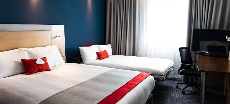 洲际智选假日酒店卡迪夫机场(Holiday Inn Express Cardiff Airport, an IHG Hotel)图片