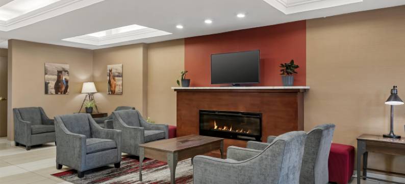 红鹿贝斯特韦斯特优质套房酒店(Best Western Plus Red Deer Inn  Suites)图片