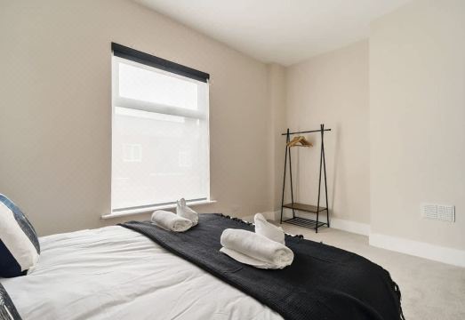 Modern Home Near City Ctre Etihad Co-op Arena Hotel Overview