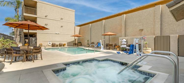 阿纳海姆贝斯特韦斯特优质酒店(Best Western Plus Anaheim Inn)图片