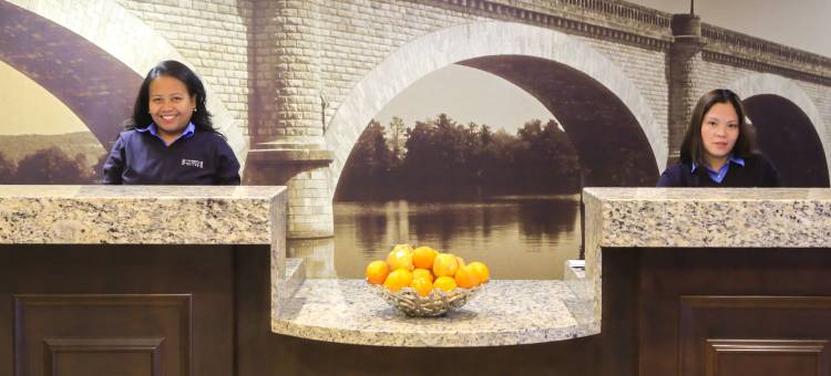 Staybridge Suites 硅谷的米尔皮塔斯(Staybridge Suites Silicon Valley-Milpitas)图片