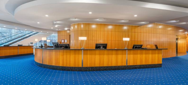 艾姆巴克温哥华钻石度假村(Embarc Vancouver)图片